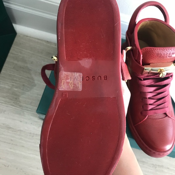 Red buscemi high top size 5 - Picture 2 of 2